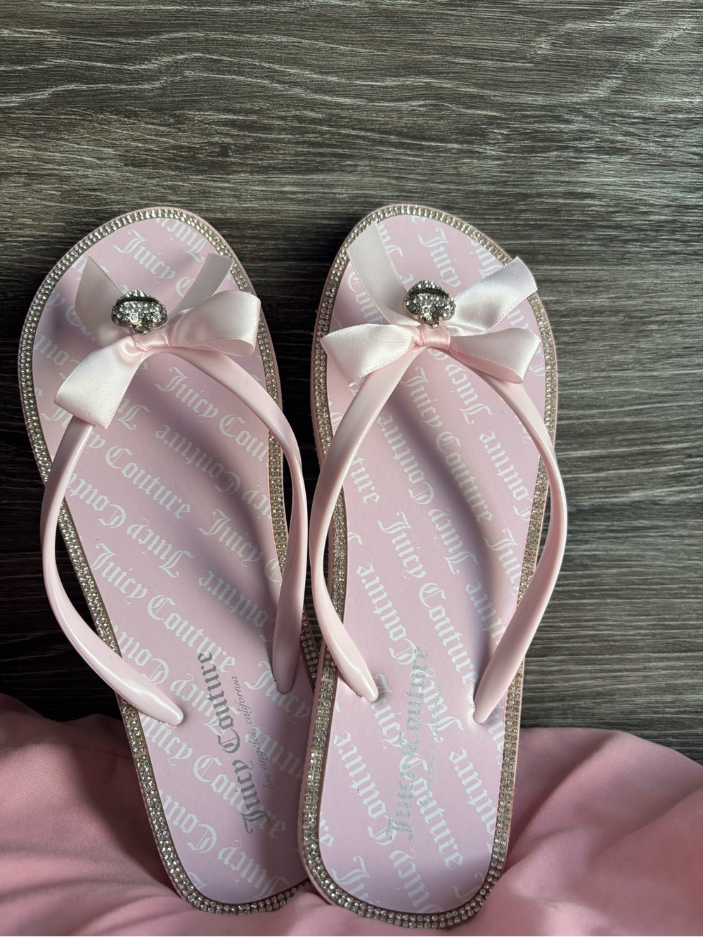 Juicy Couture Light Pink Bow Flip Flop Sandals with Crystal Accent